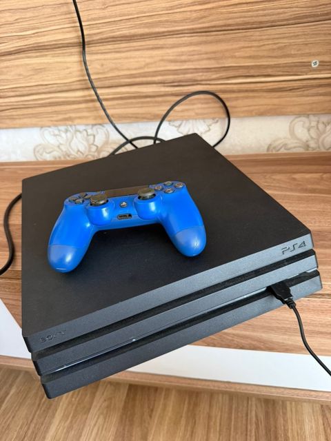 PlayStation 4 Pro 1TB — Bakı
