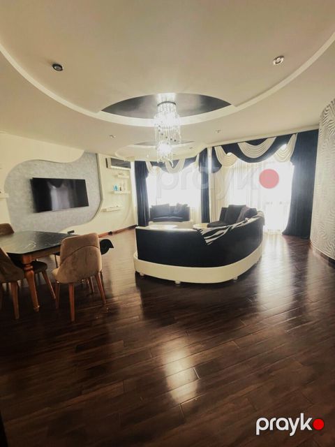 Satılır 3 otaqlı yeni tikili 160 m²
