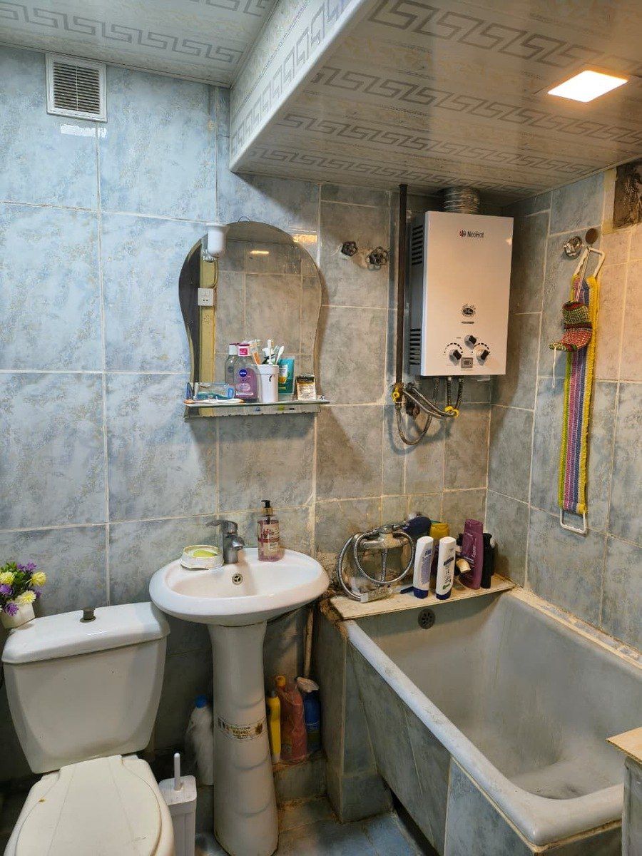 Satılır 2 otaqlı köhnə tikili 50 m² — Mənzil, Bakı (8)