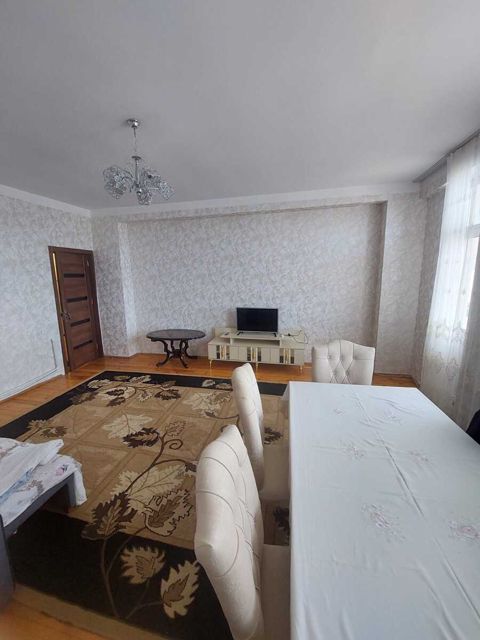 İcarəyə verilir 3 otaqlı yeni tikili 120 m² — Bakı