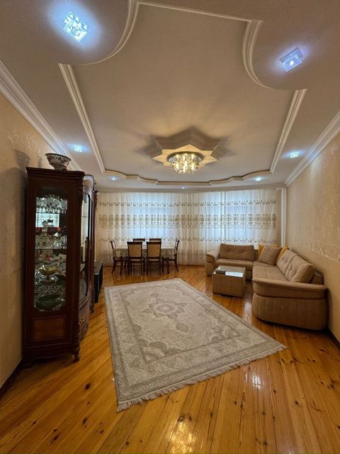 Satılır 3 otaqlı yeni tikili 115 m² — Bakı