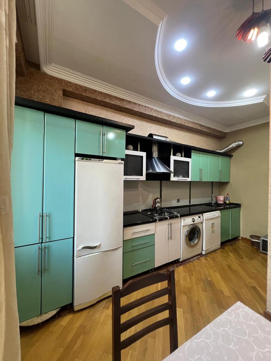 İcarəyə verilir 3 otaqlı yeni tikili 145 m² — Mənzil, Bakı (7)