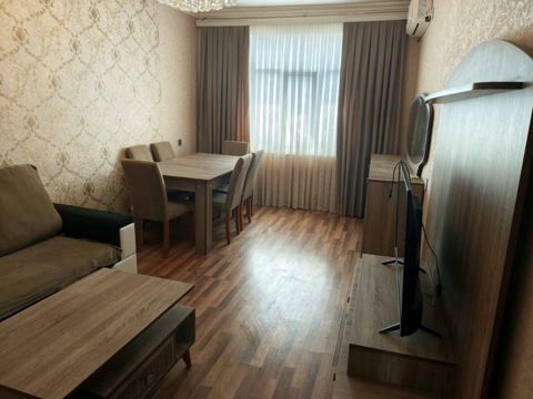 Satılır 3 otaqlı köhnə tikili 65 m² — Bakı