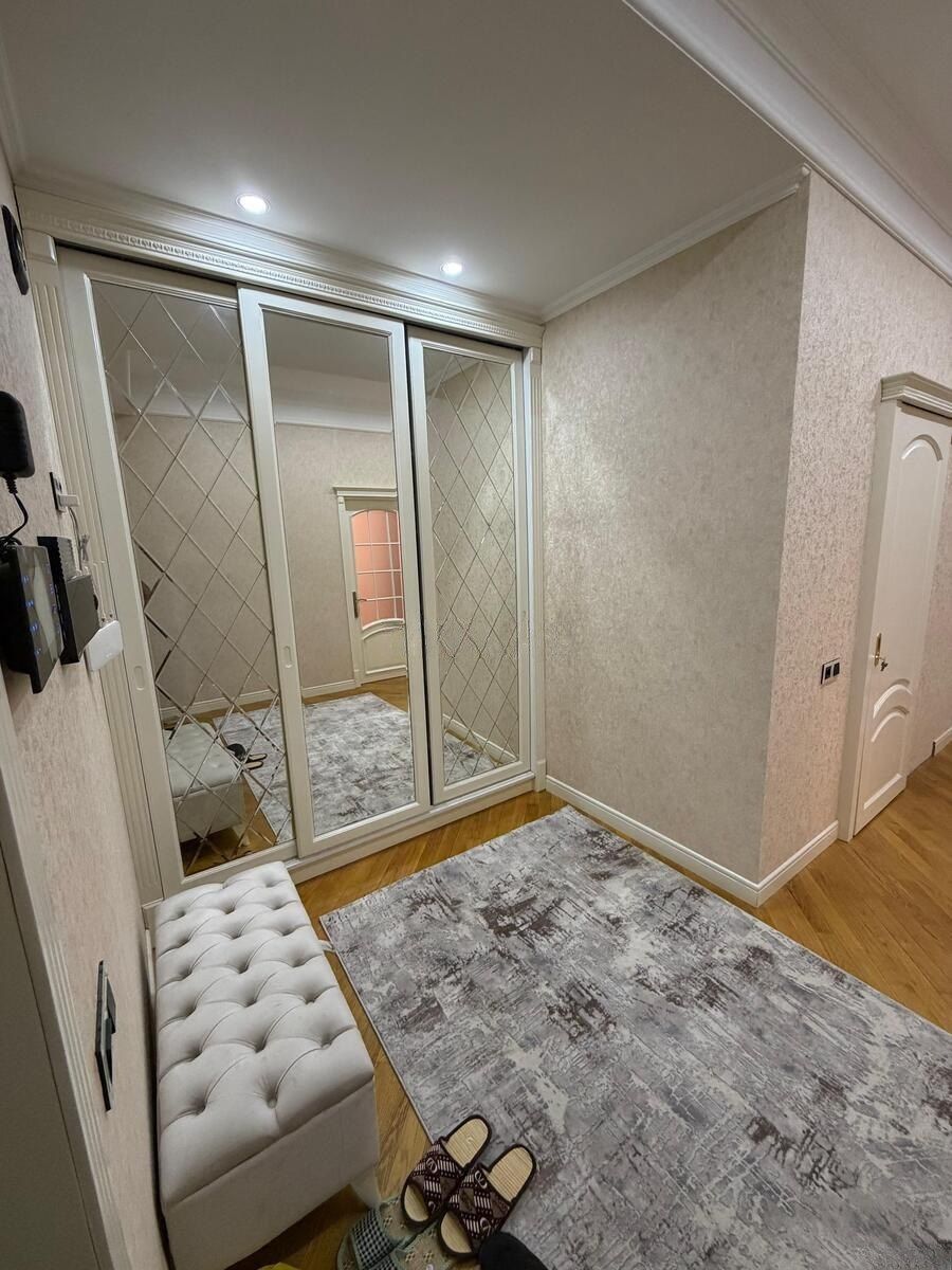 Satılır 3 otaqlı yeni tikili 140 m² — Mənzil, Bakı (2)