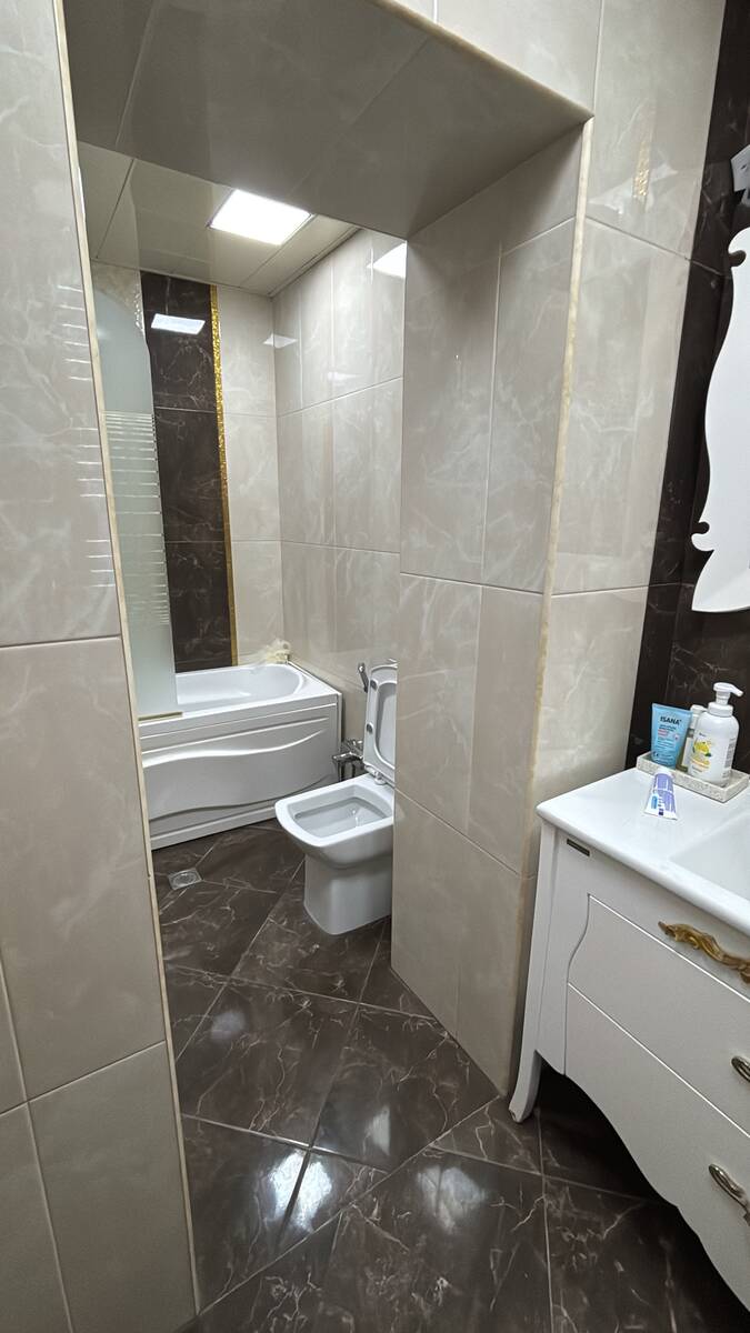 Satılır 3 otaqlı köhnə tikili 90 m² — Mənzil, Bakı (12)