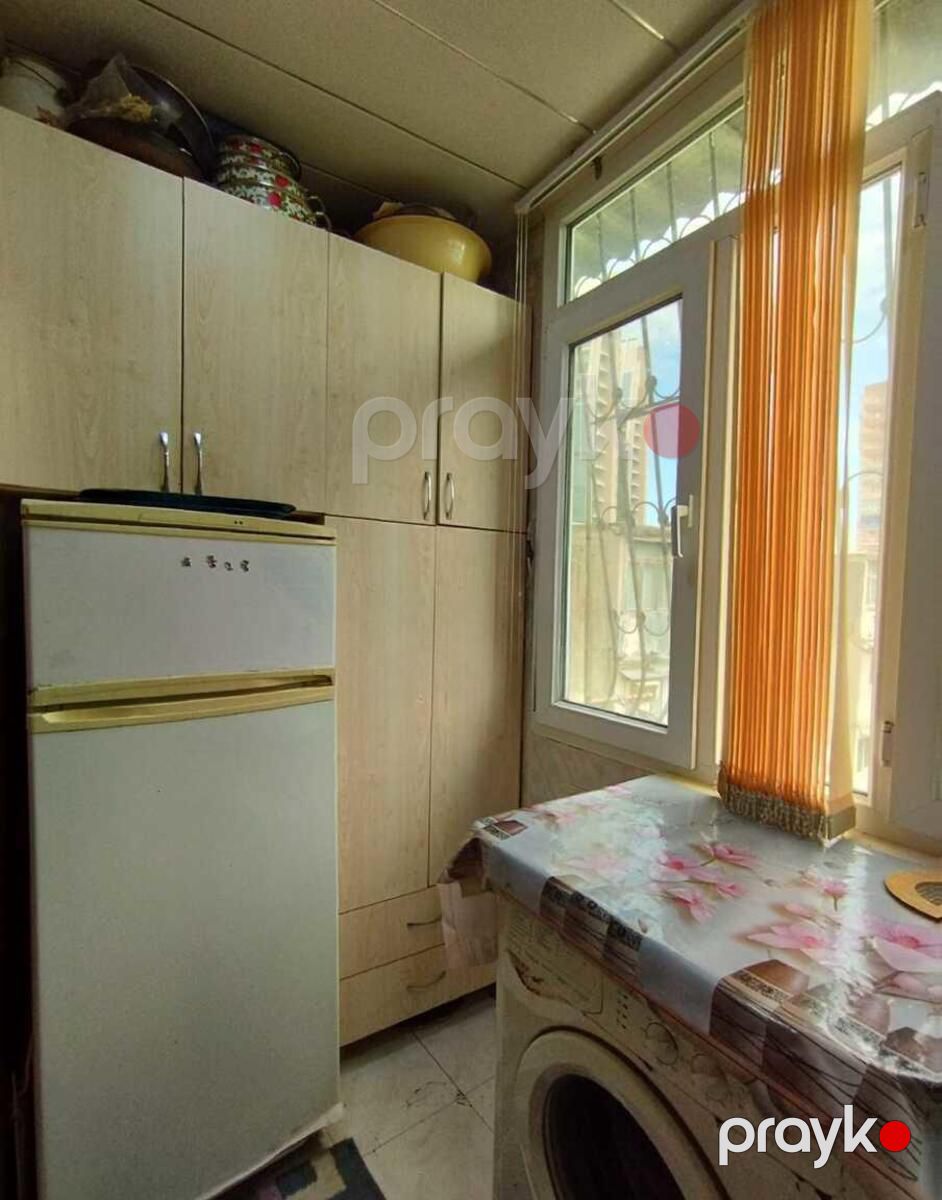 Satılır 2 otaqlı köhnə tikili 42 m² — Mənzil, Bakı (11)