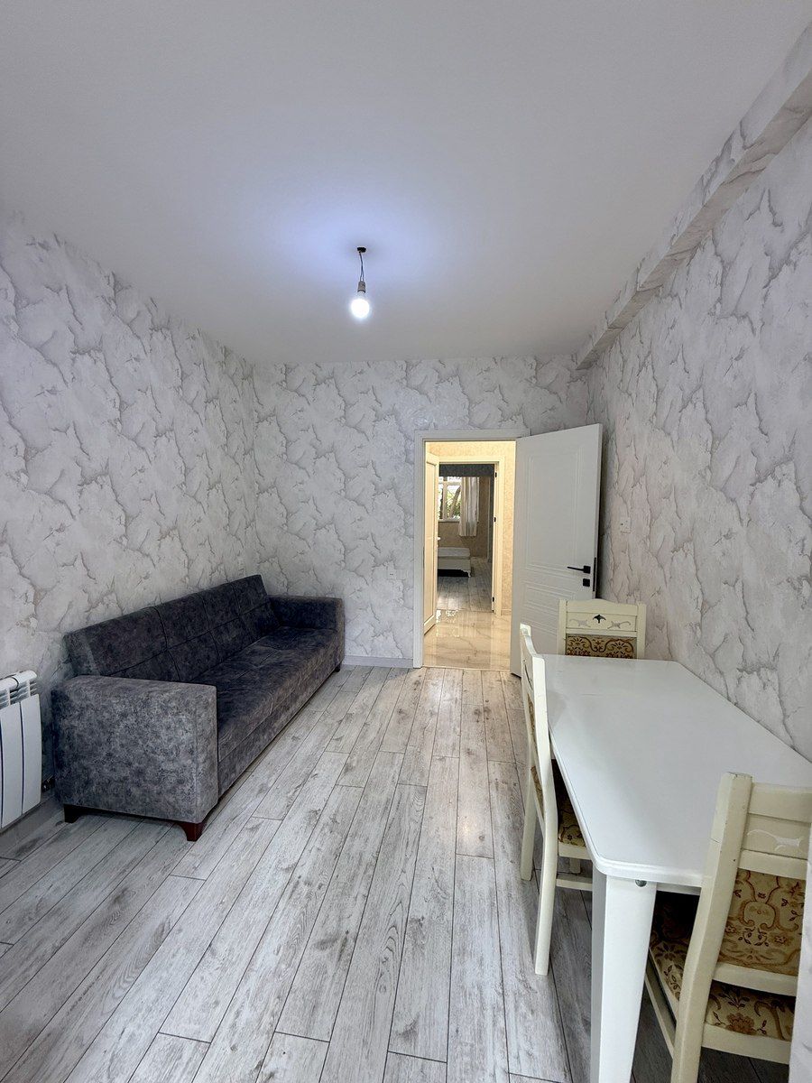 Satılır 2 otaqlı köhnə tikili 45 m² — Mənzil, Bakı (5)