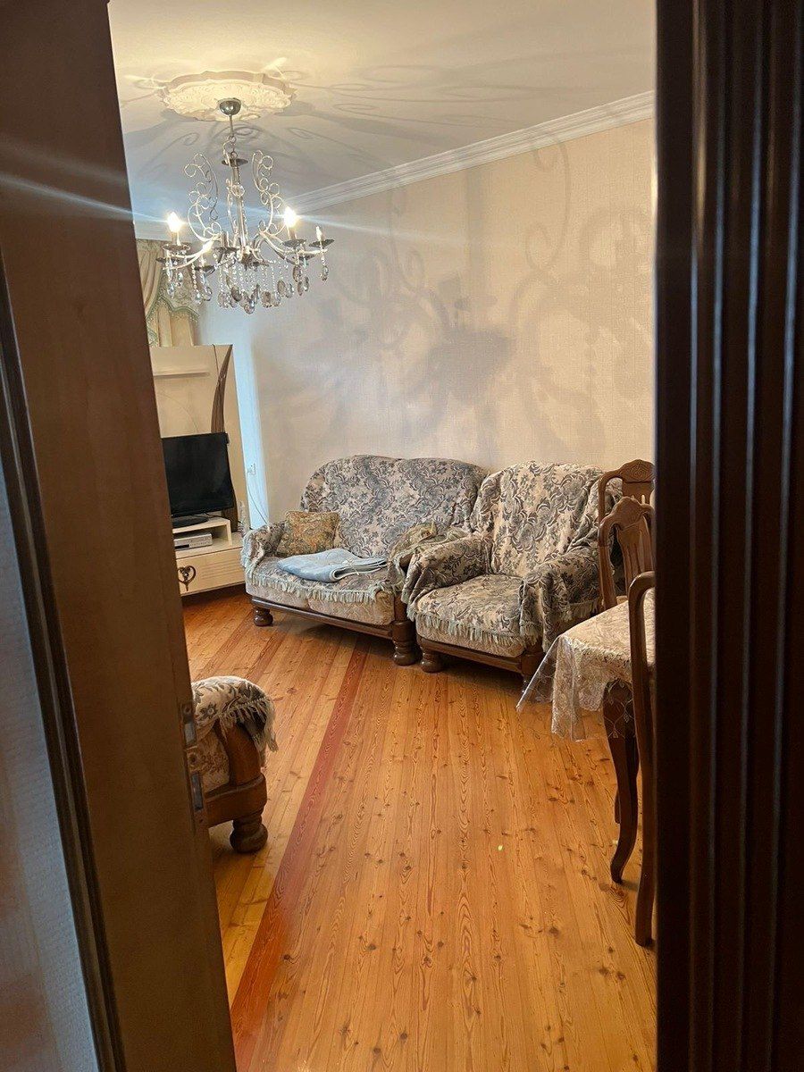 Satılır 3 otaqlı köhnə tikili 80 m² — Mənzil, Bakı (2)