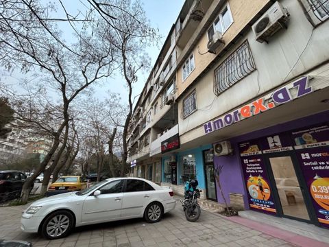İcarəyə verilir 3 otaqlı köhnə tikili 80 m² — Bakı