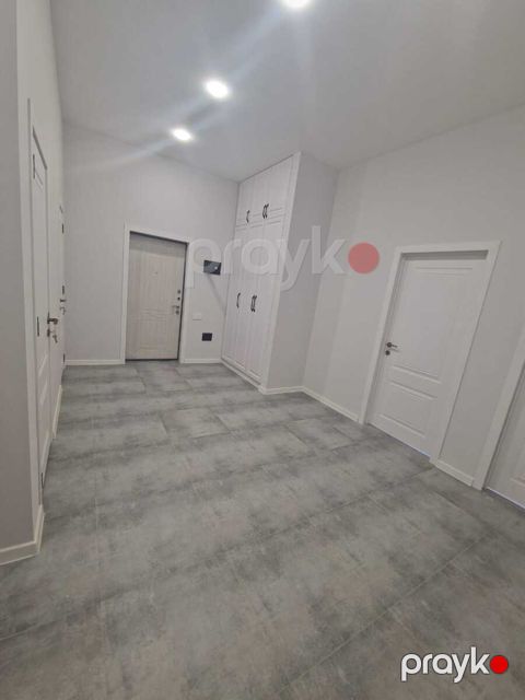 İcarəyə verilir 3 otaqlı ofis 120 m²