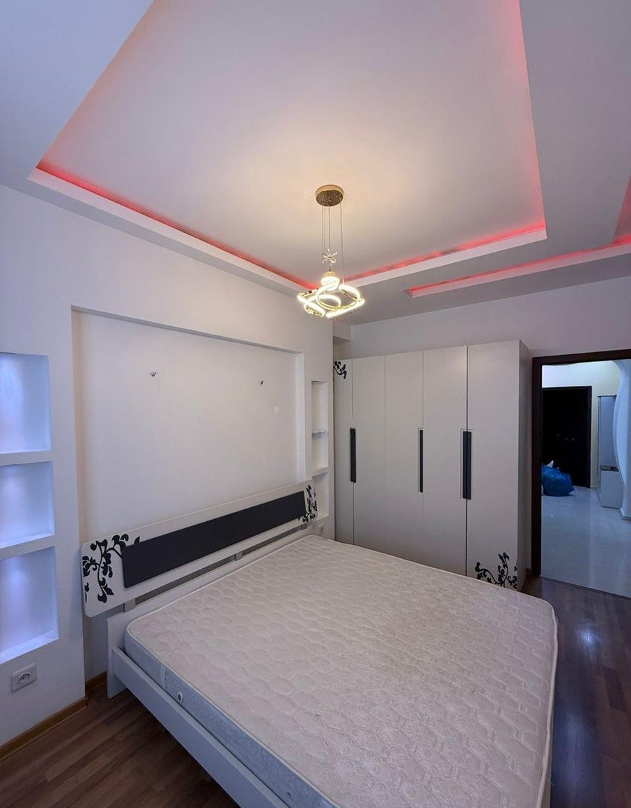 2 otaqlı mənzil 70 m² günlük kirayə verilir — Daşınmaz əmlak, Bakı (5)
