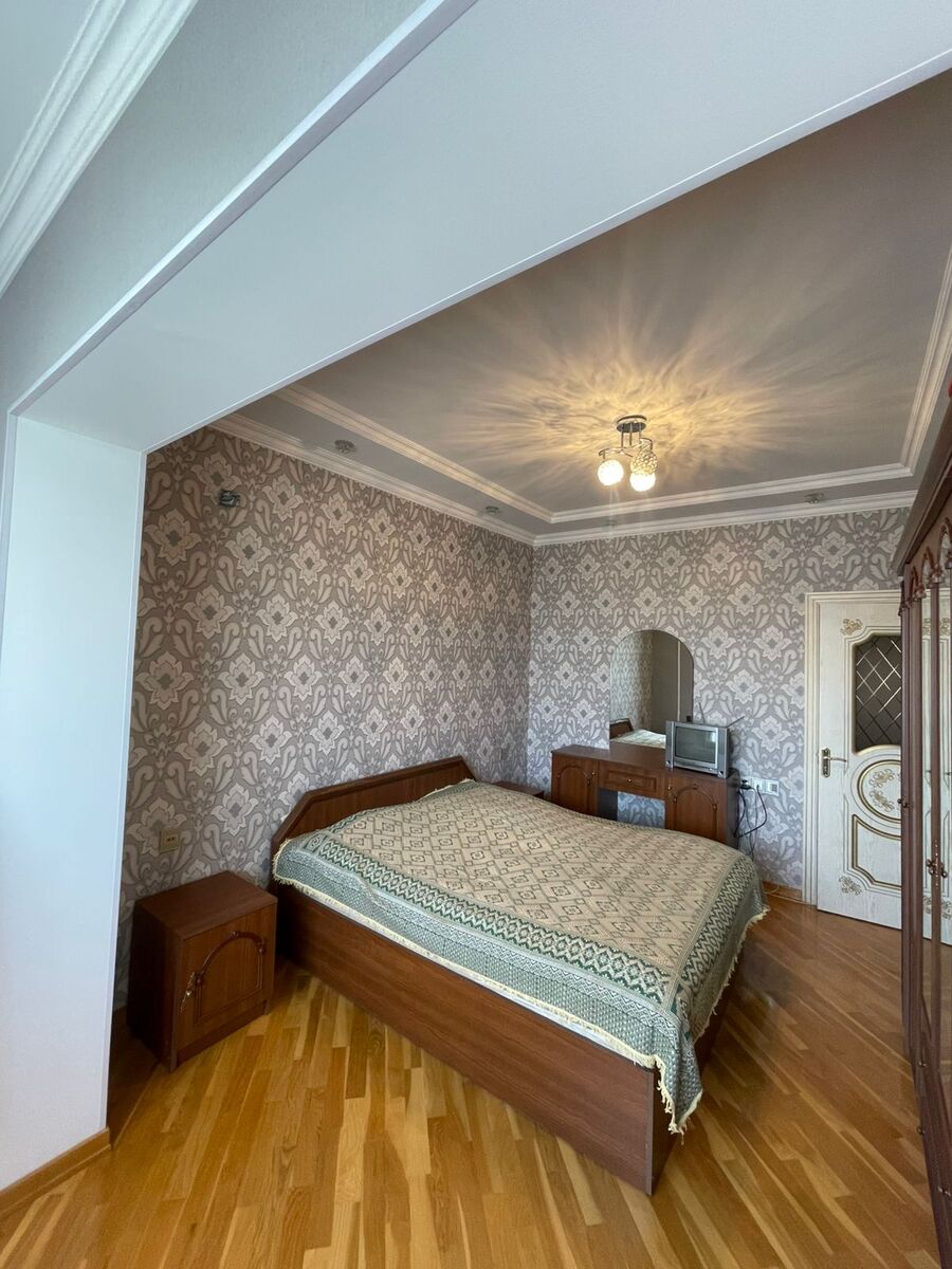 Satılır 3 otaqlı köhnə tikili 80 m² — Mənzil, Bakı (7)