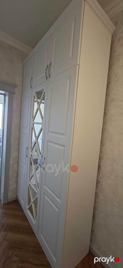 Dolab 500azn satılır. Bir neçə gün ərzində evdən çıxmalıdı — Digah