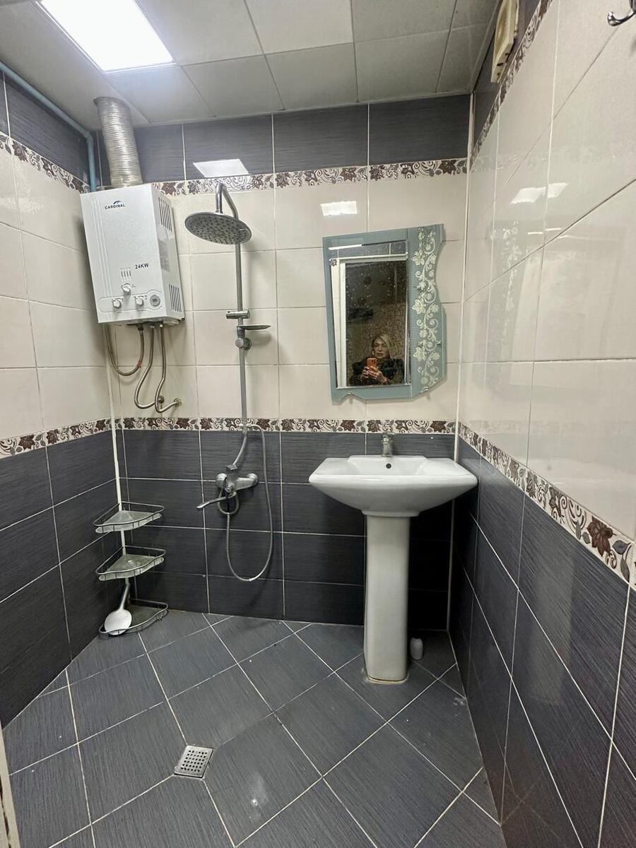 Satılır 2 otaqlı köhnə tikili 60 m² — Mənzil, Bakı (4)