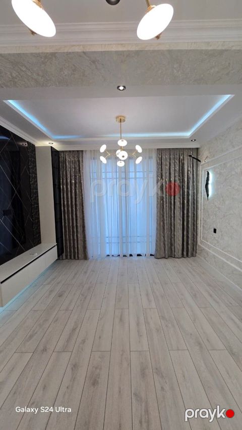 Satılır 2 otaqlı yeni tikili 65 m²