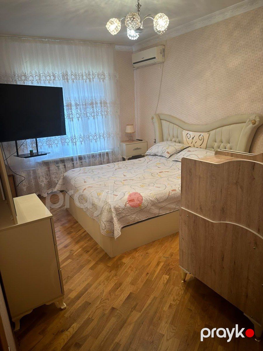 Satılır 4 otaqlı köhnə tikili 100 m² — Mənzil, Bakı (9)