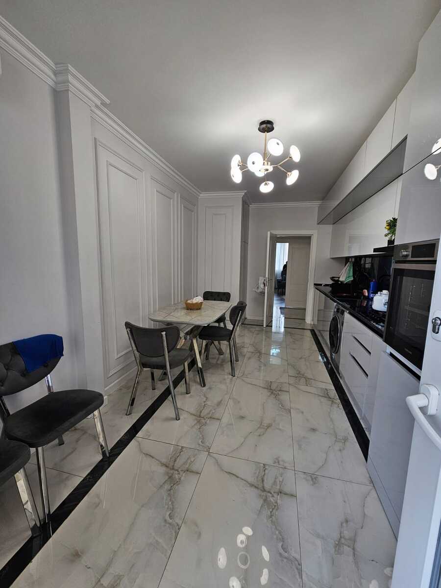 Satılır 5 otaqlı köhnə tikili 130 m² — Mənzil, Bakı (12)