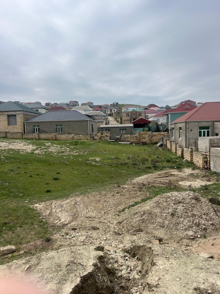 25 sot torpaq sahəsi, Hökməli qəs — Torpaq, Bakı