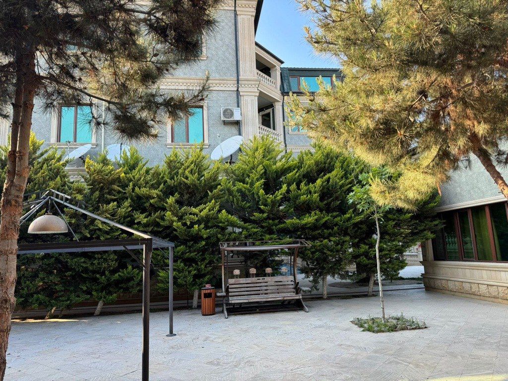 İcarəyə verilir 8 otaqlı həyət evi/bağ evi 700 m² — Ev, villa, Bakı (10)