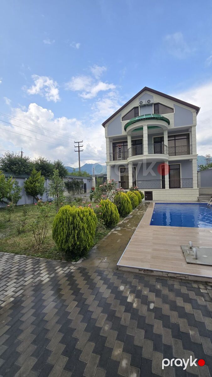 Satılır 8 otaqlı həyət evi/bağ evi 330 m² — Ev, villa, Qəbələ (2)