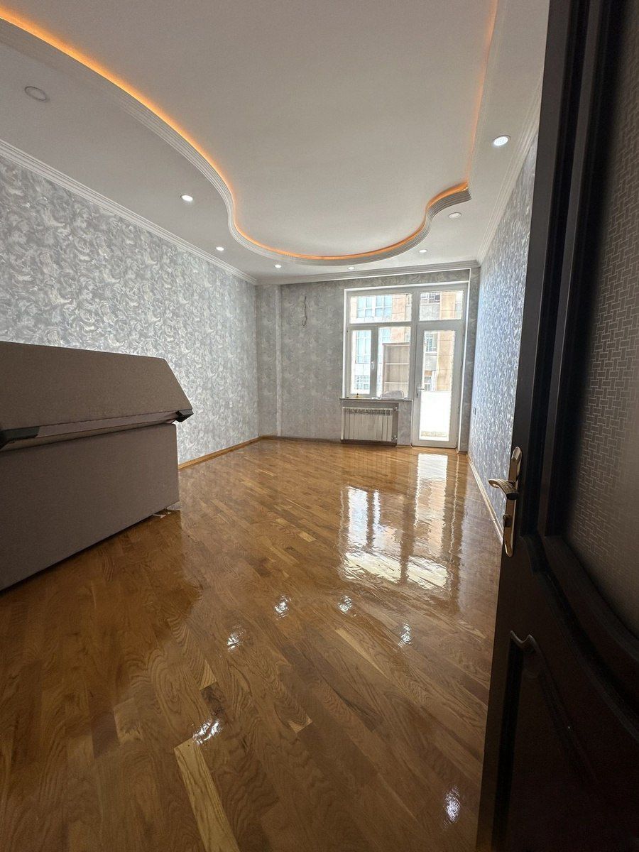Satılır 3 otaqlı yeni tikili 160 m² — Mənzil, Bakı (9)