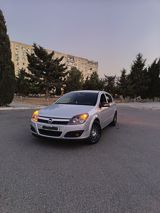 Opel Astra: 1.4 l 2006 il Hetçbek — Otomobil