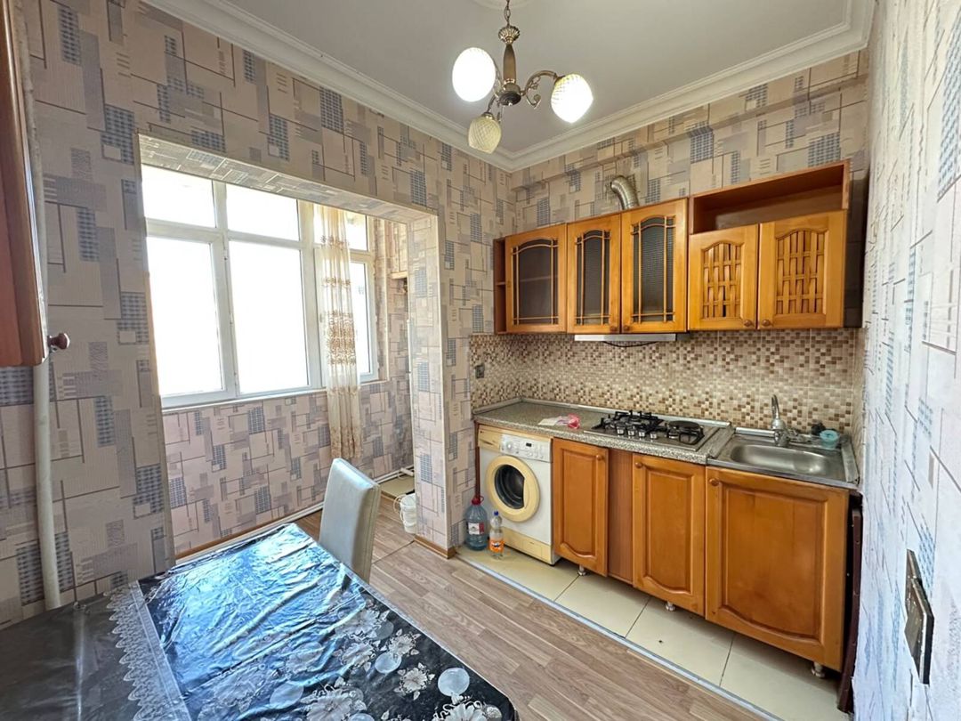 Satılır 1 otaqlı köhnə tikili 40 m² — Mənzil, Bakı (9)