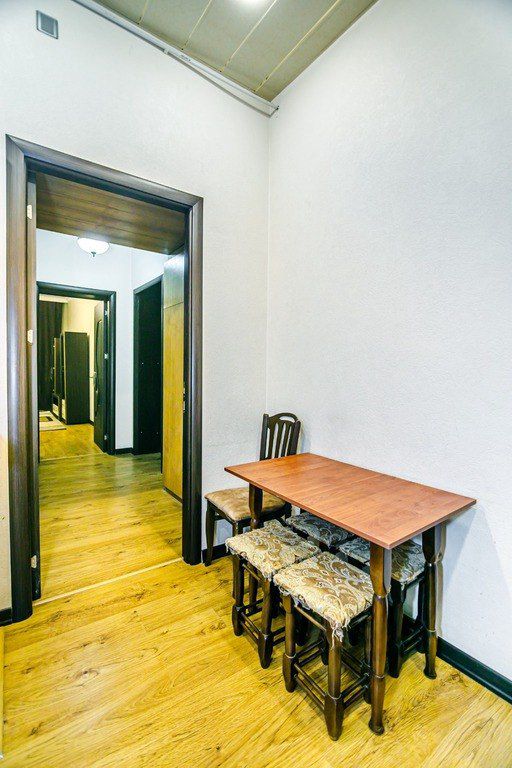 İcarəyə verilir 2 otaqlı köhnə tikili 75 m² — Mənzil, Bakı (10)