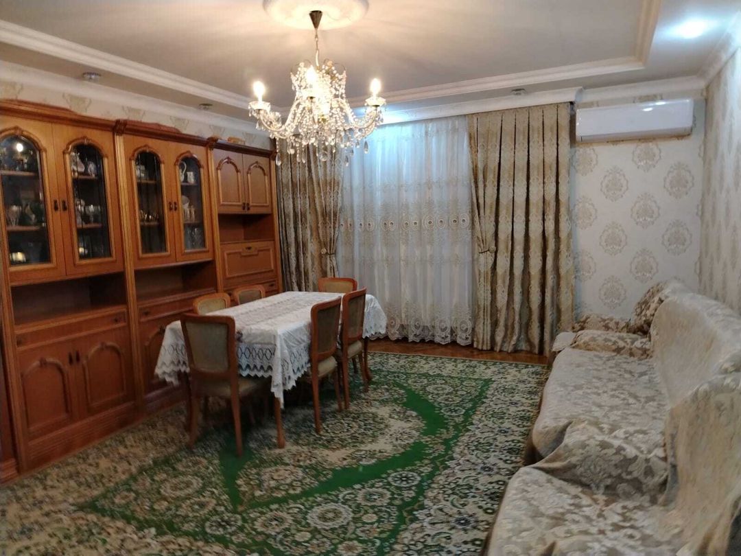 Satılır 4 otaqlı köhnə tikili 80 m² — Mənzil, Bakı