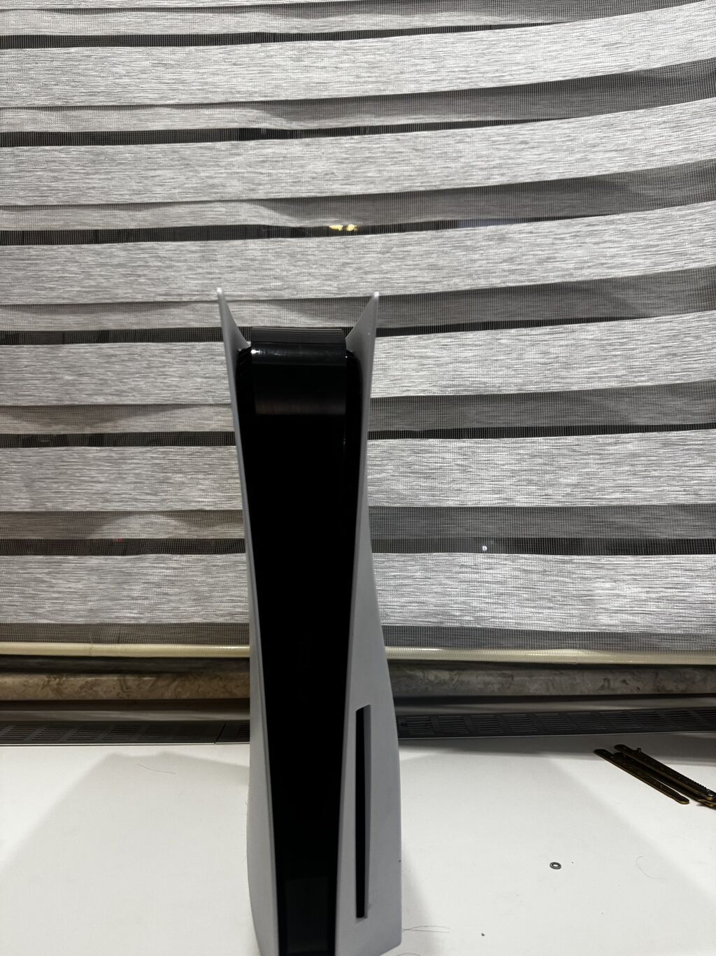 Playstation 5. 1Tb 2 joystik üzerinde verilir. Joystilde analog — Elektronika, Bakı (3)