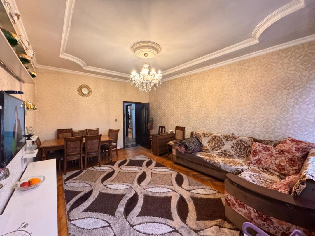 Satılır 3 otaqlı köhnə tikili 70 m² — Mənzil, Bakı (2)