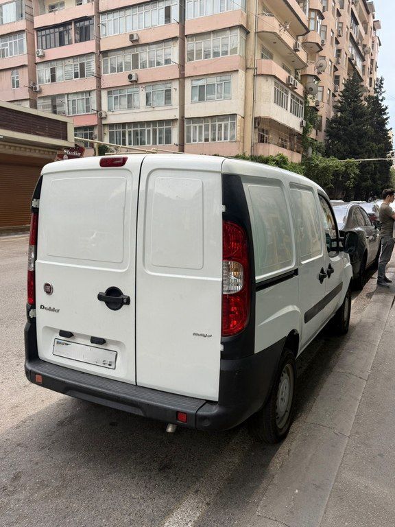 Fiat Doblo, 1.3 L, 2015 il, 160 000 km — Avtomobillər, Bakı (2)
