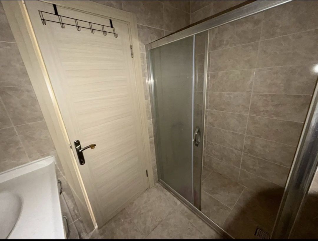 İcarəyə verilir 2 otaqlı köhnə tikili 71 m² — Mənzil, Bakı (9)