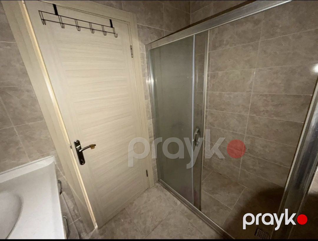 İcarəyə verilir 2 otaqlı köhnə tikili 71 m² — Mənzil, Bakı (9)