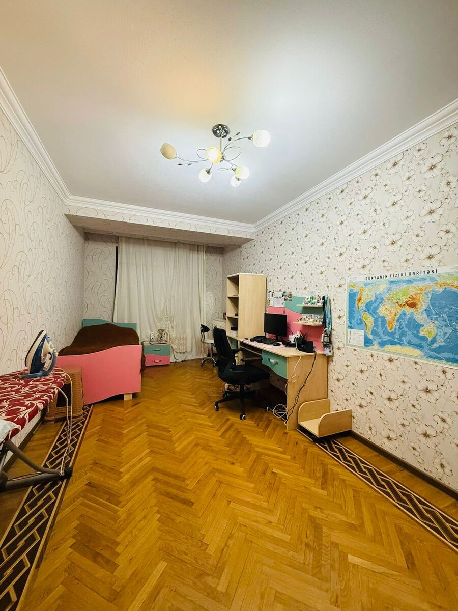 Satılır 4 otaqlı köhnə tikili 125 m² — Mənzil, Bakı (6)