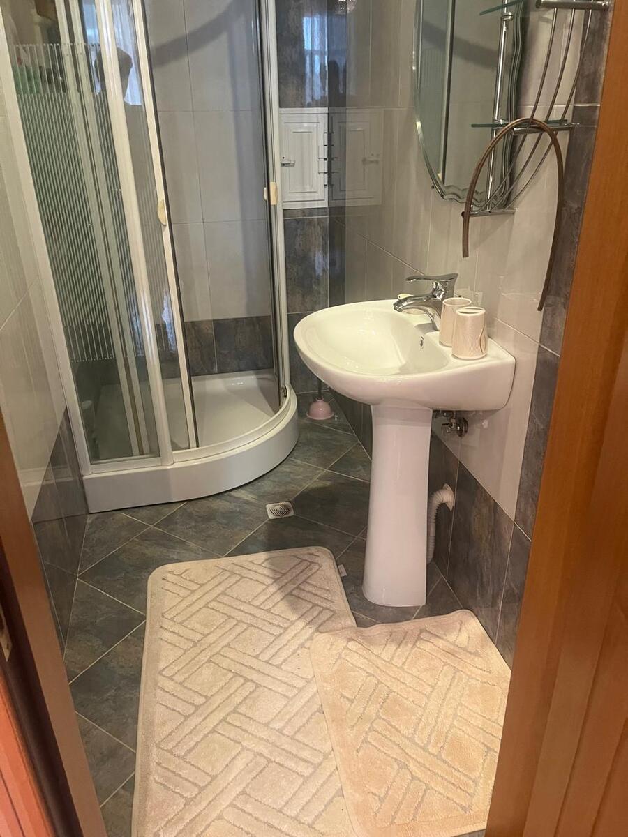 İcarəyə verilir 3 otaqlı yeni tikili 140 m² — Mənzil, Bakı (9)