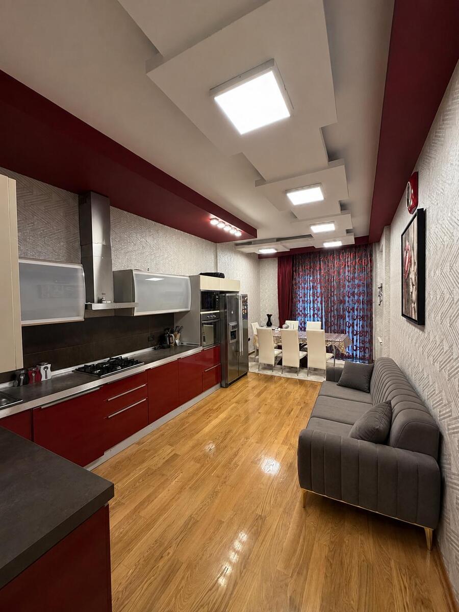Satılır 3 otaqlı yeni tikili 195 m² — Mənzil, Bakı (12)