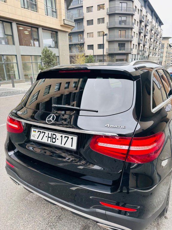 Mercedes GLC 300 4MATIC, 2.0 L, 2018 il, 82 000 km — Avtomobillər, Bakı (4)
