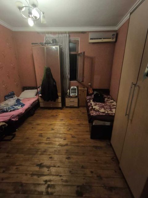 2-otaqlı mənzil kirayə verilir, Nizami m., 90 m² — Bakı