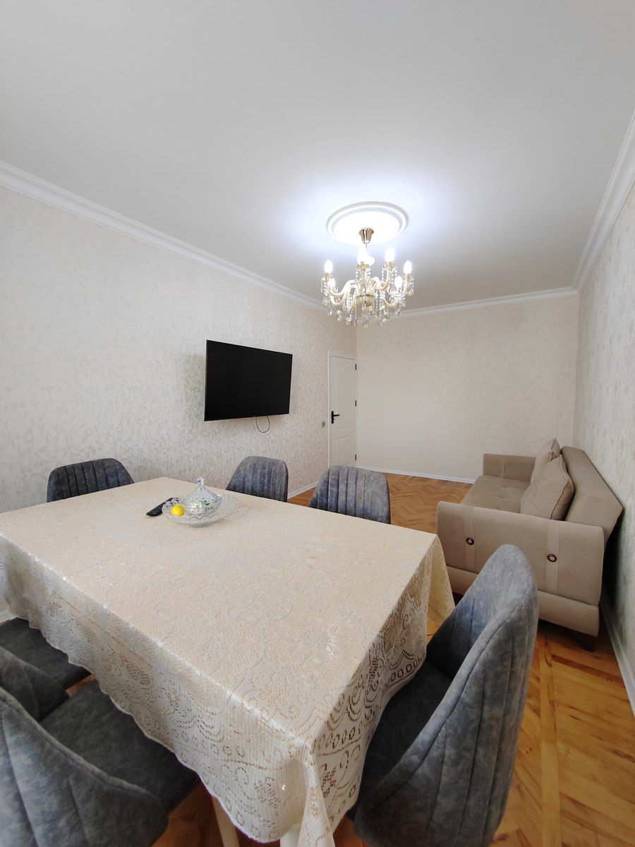 Satılır 3 otaqlı köhnə tikili 75 m² — Mənzil, Bakı (2)