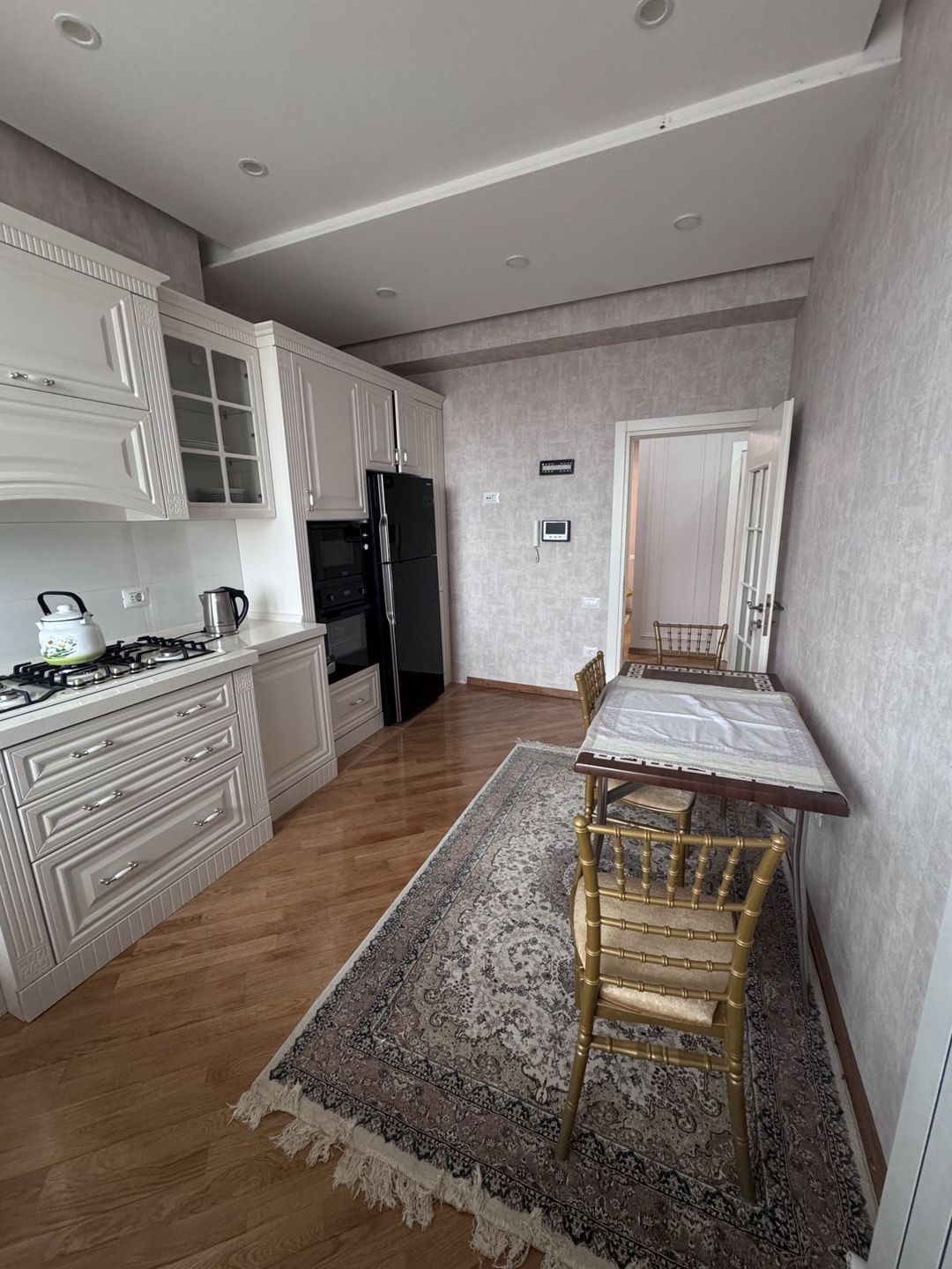 İcarəyə verilir 3 otaqlı yeni tikili 130 m² — Mənzil, Bakı (5)