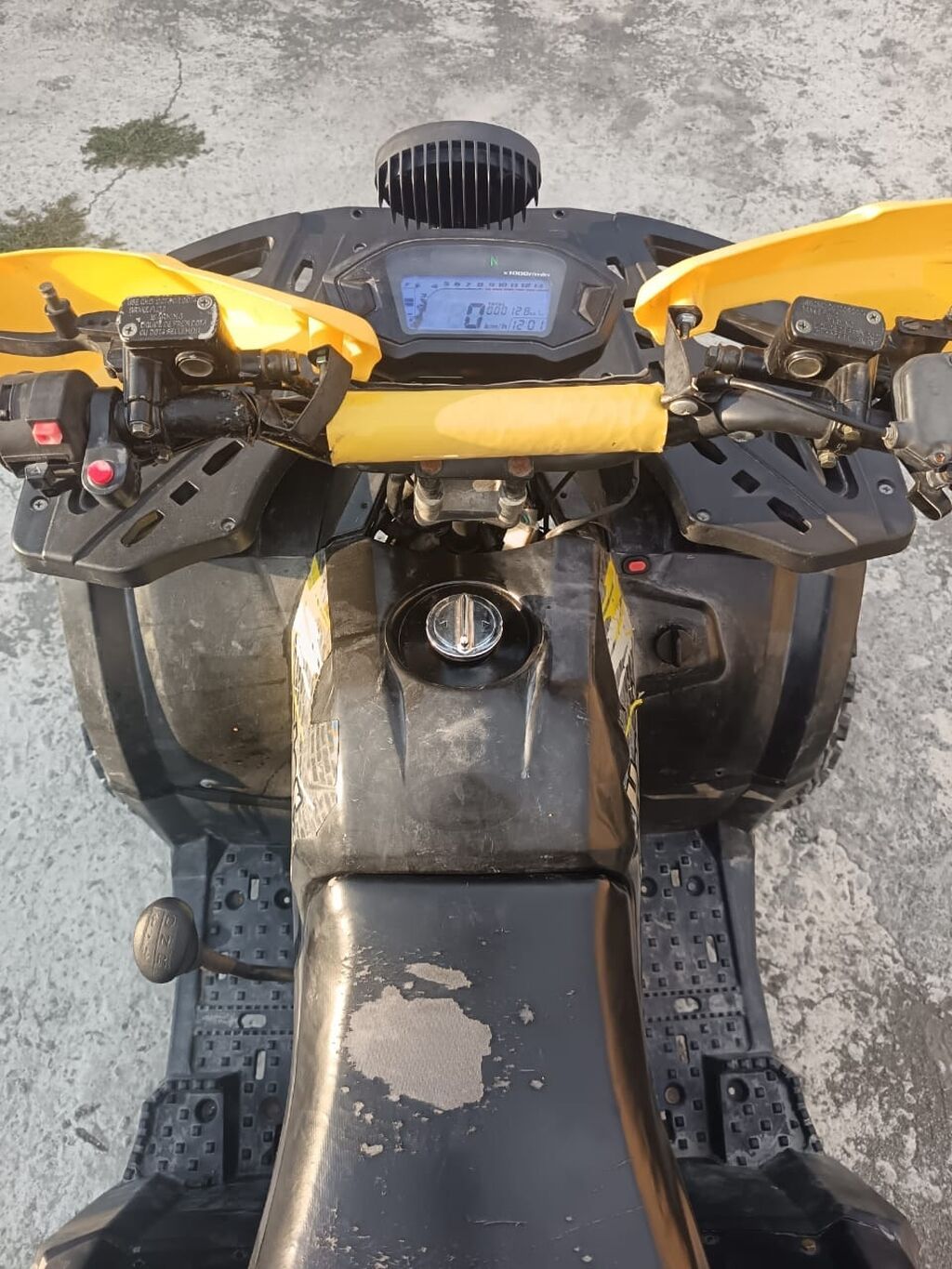 Hunter markalı kvadrosikl. Qara-sarı rəng kombinasiya­sında, off-road — Avto, Ağdaş (4)