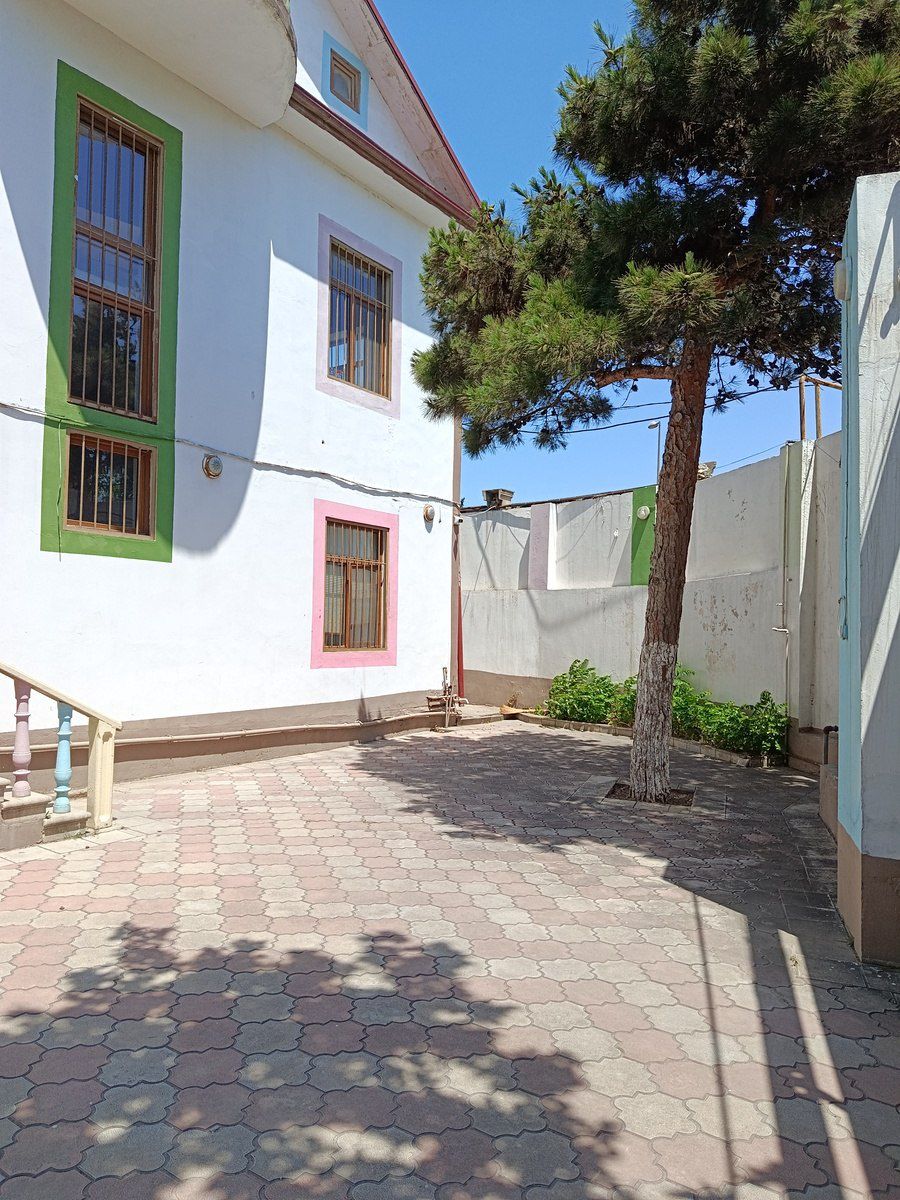 Satılır 10 otaqlı həyət evi/bağ evi 500 m² — Ev, villa, Bakı (3)