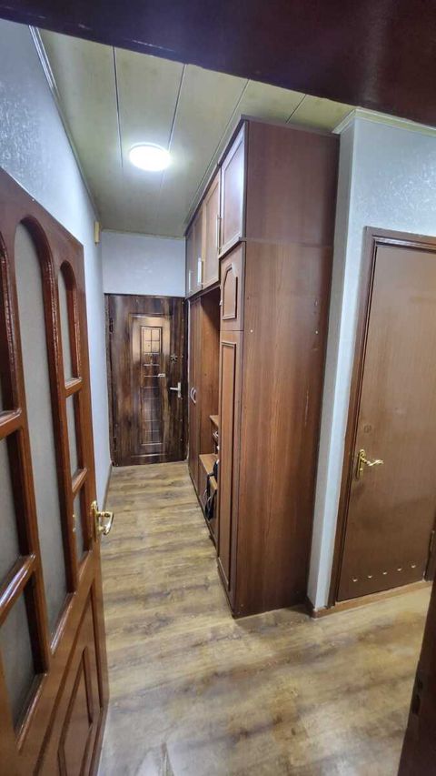 İcarəyə verilir 1 otaqlı köhnə tikili 45 m² — Bakı