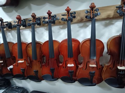 Skripkaların satışı Alışı təmiri barteri — Bakı