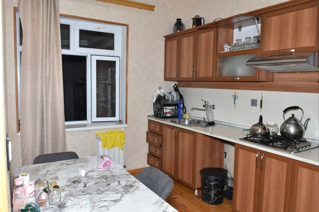 Satılır 4 otaqlı həyət evi/bağ evi 130 m² — Ev, villa, Bakı (4)
