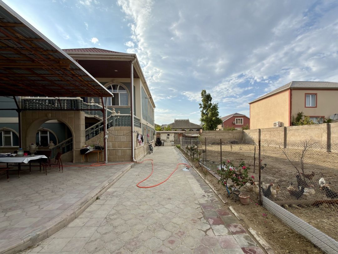 Satılır 8 otaqlı həyət evi/bağ evi 250 m² — Ev, villa, Bakı (5)