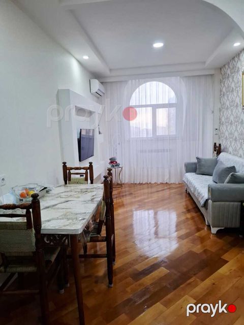 Satılır 2 otaqlı yeni tikili 55 m²