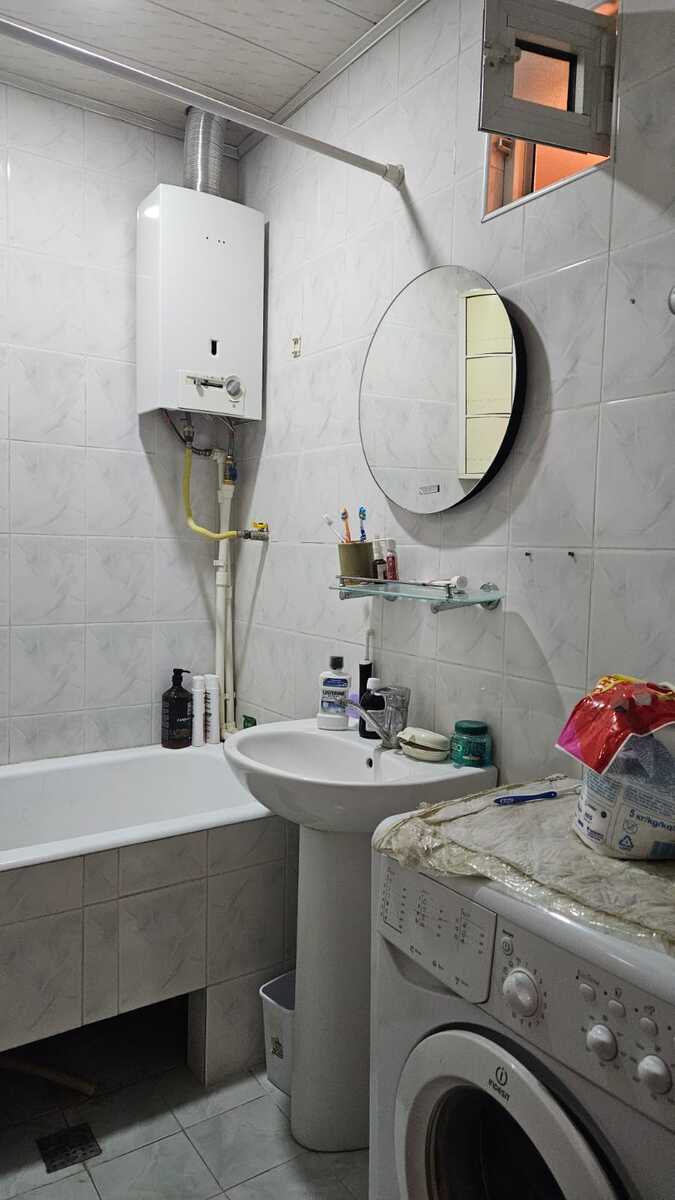 İcarəyə verilir 2 otaqlı köhnə tikili 60 m² — Mənzil, Bakı (6)