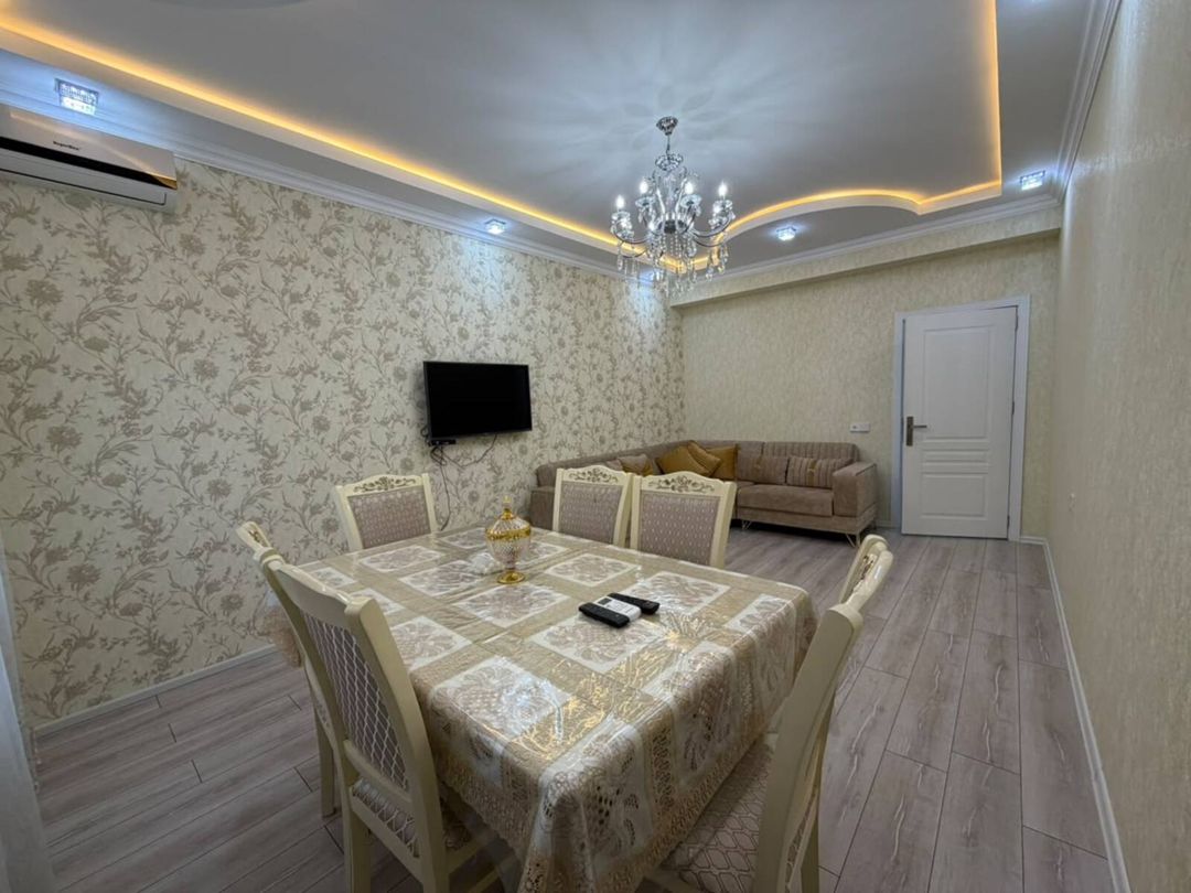 Satılır 4 otaqlı yeni tikili 180 m² — Mənzil, Bakı (2)
